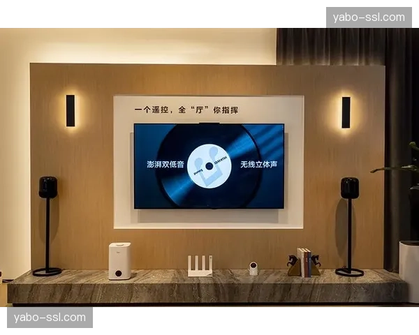 沉浸式多视角切换终端 赋予终端用户自主导演权限